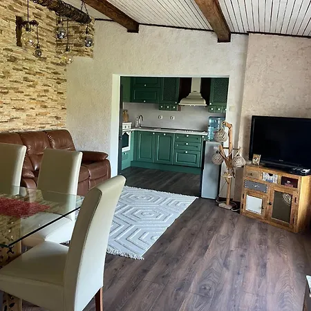 Sunny Day セインツ・コンスタンティン＆ヘレナ